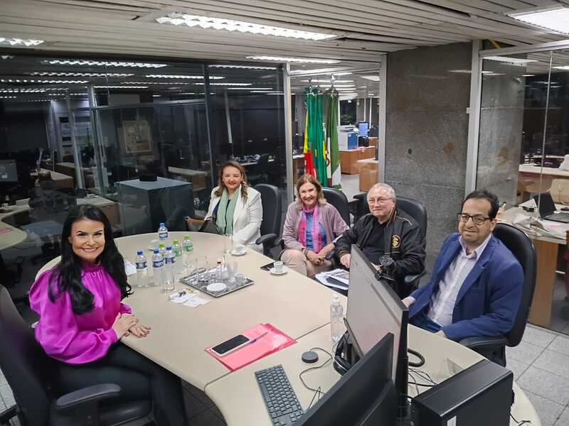 VISITA NA JUCISRS